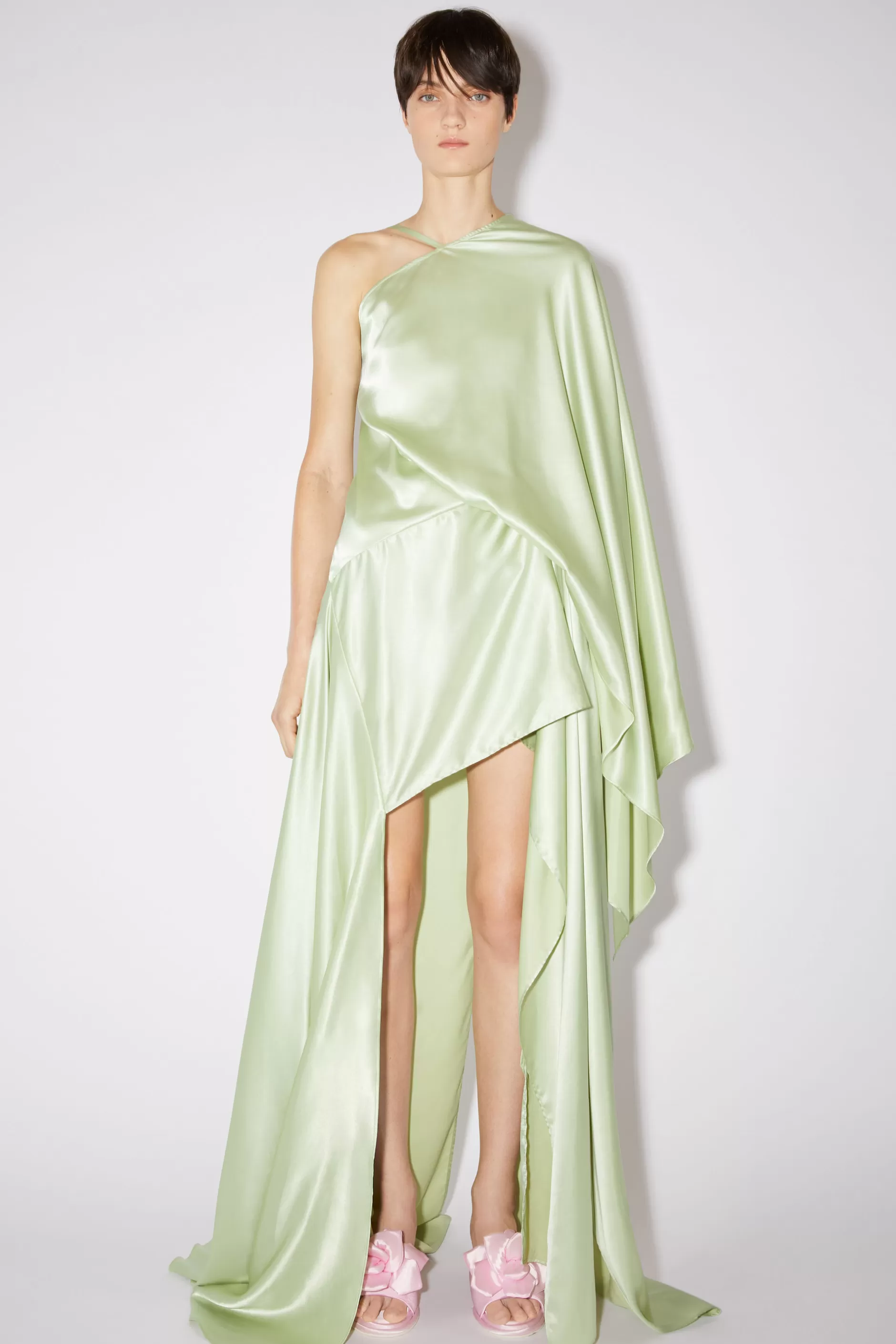 Acne Studios Asymmetrisches Kleid Aus Satin Mintgrun Best