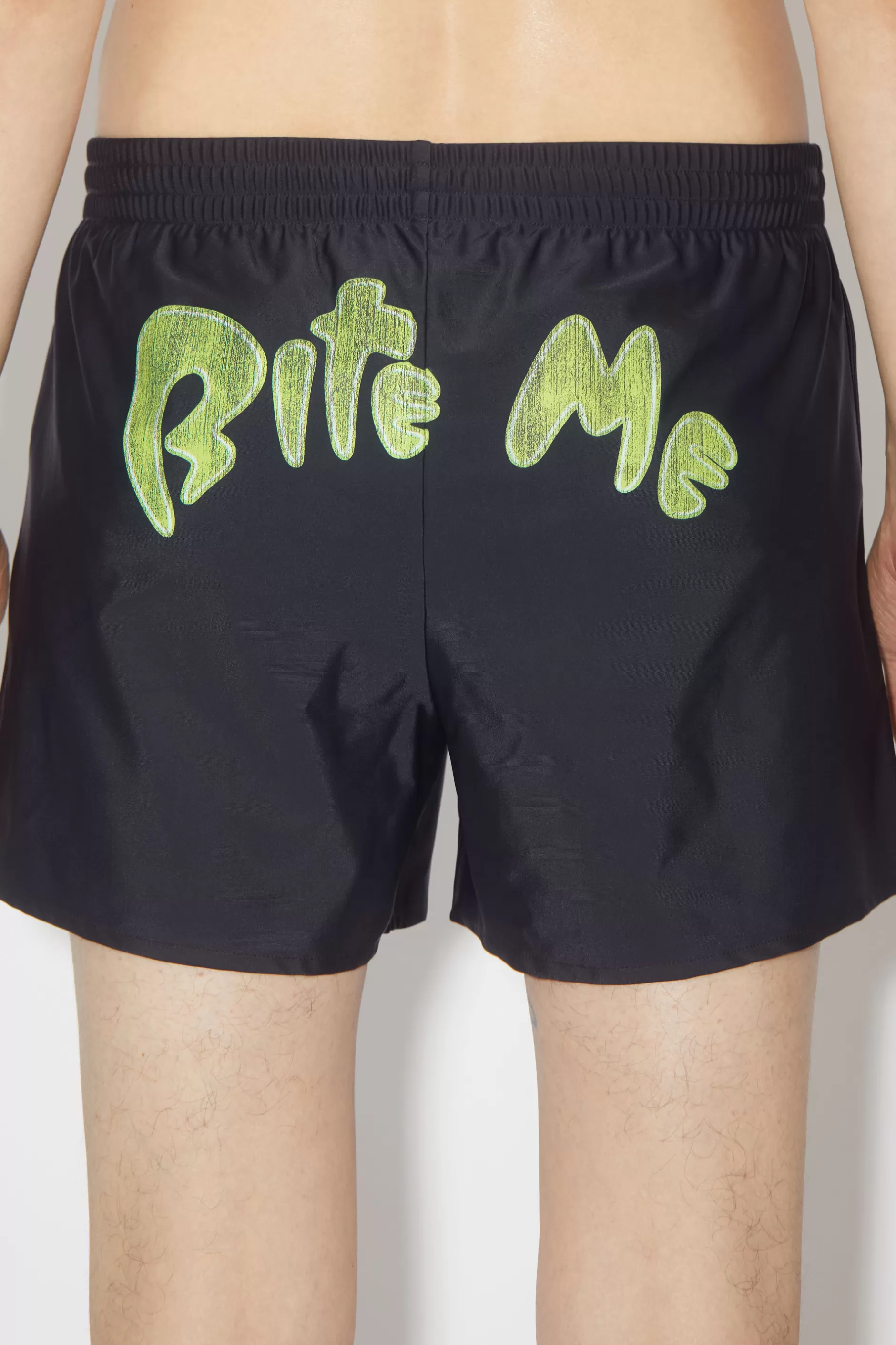 Acne Studios Badeshorts Mit „Bite-Me“-Print Schwarz Store