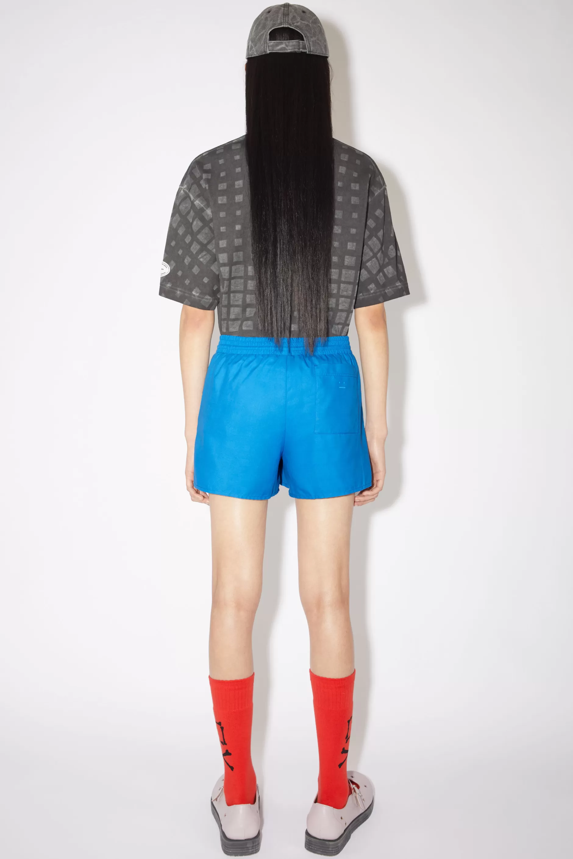 Acne Studios Badeshorts Mit Wasserreaktivem Logo Saphirblau New