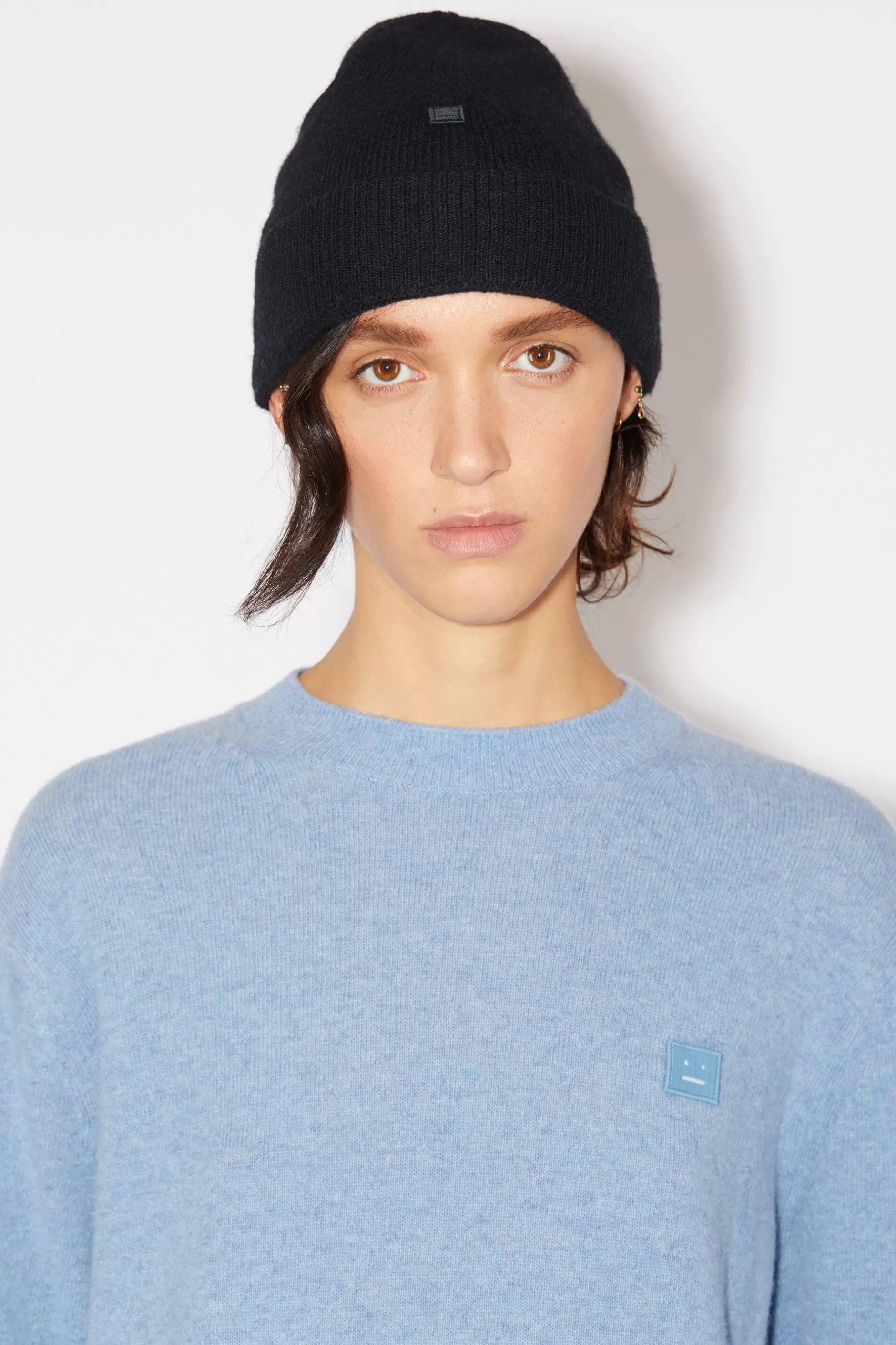 Acne Studios Beanie Mit Micro-Face-Aufnaher Schwarz Discount