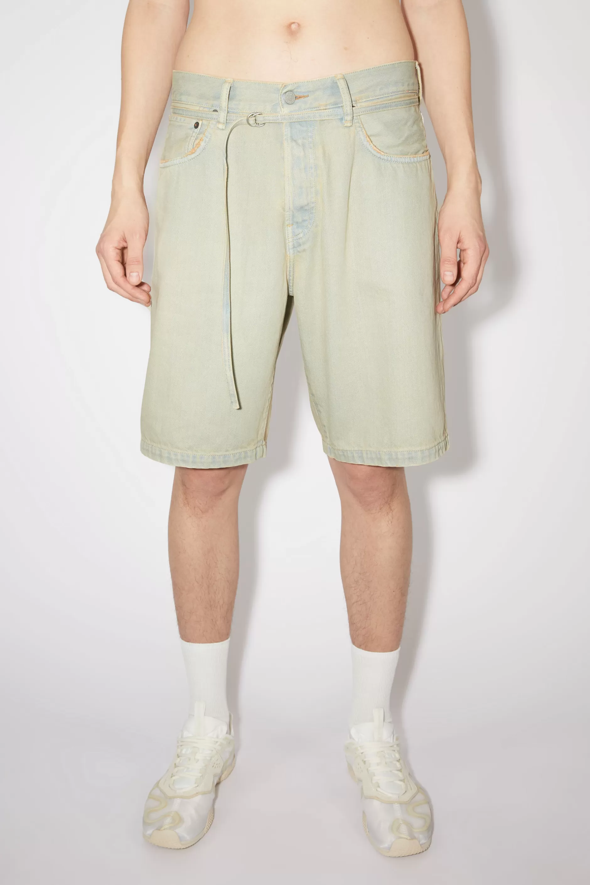 Acne Studios Denim-Shorts Mit Lockerer Passform Blassgelb/Blassblau Outlet