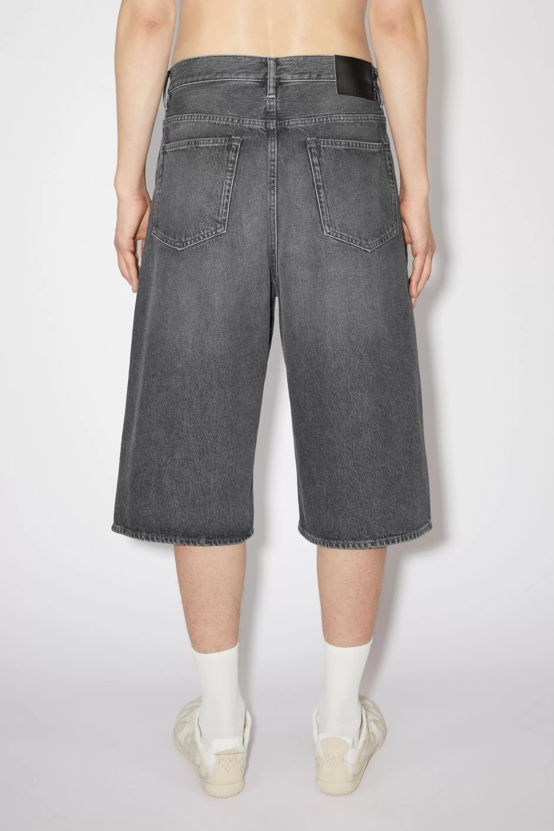 Acne Studios Denim-Shorts Mit Lockerer Passform Schwarz Outlet