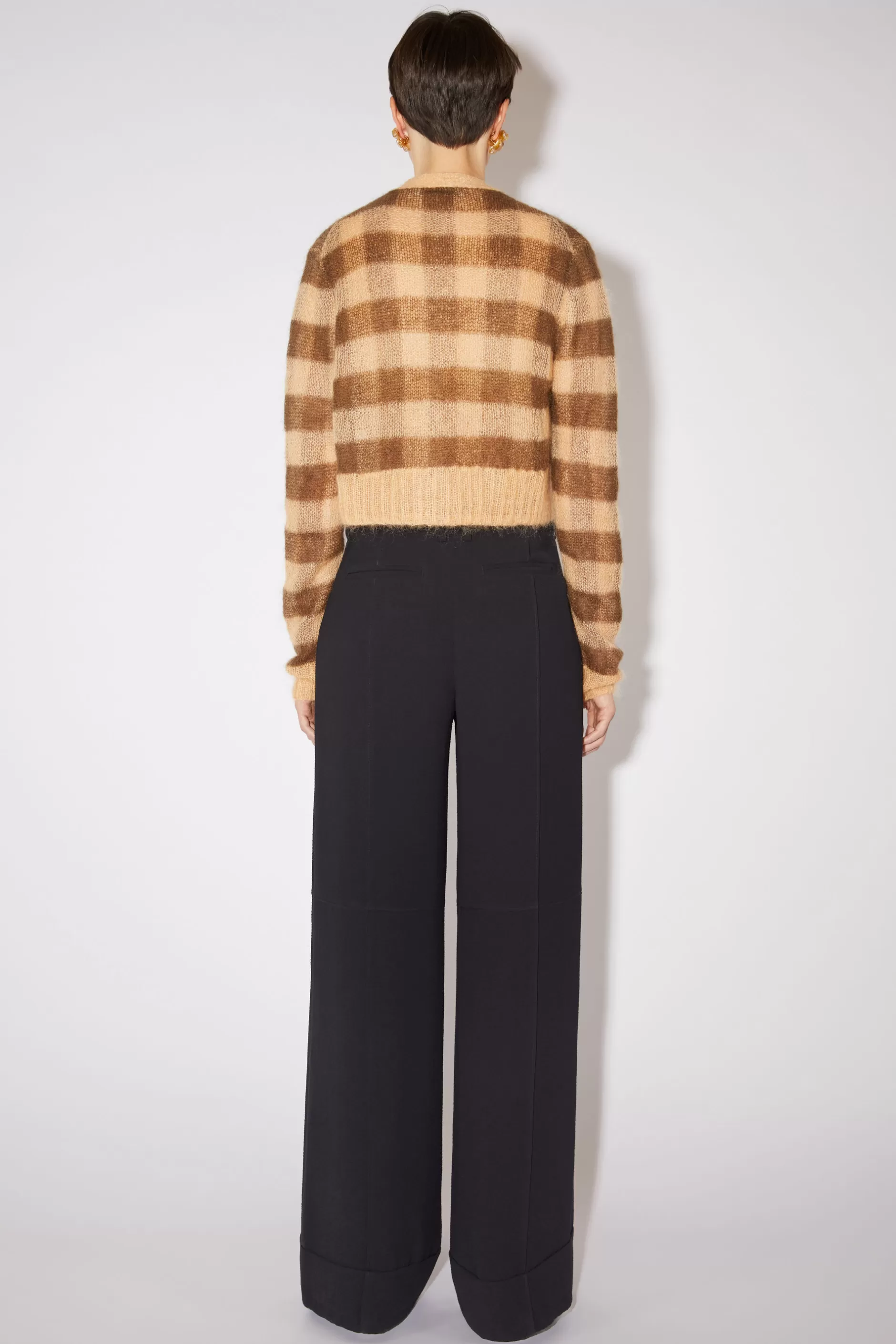 Acne Studios Figurnahe Hose Schwarz Best Sale