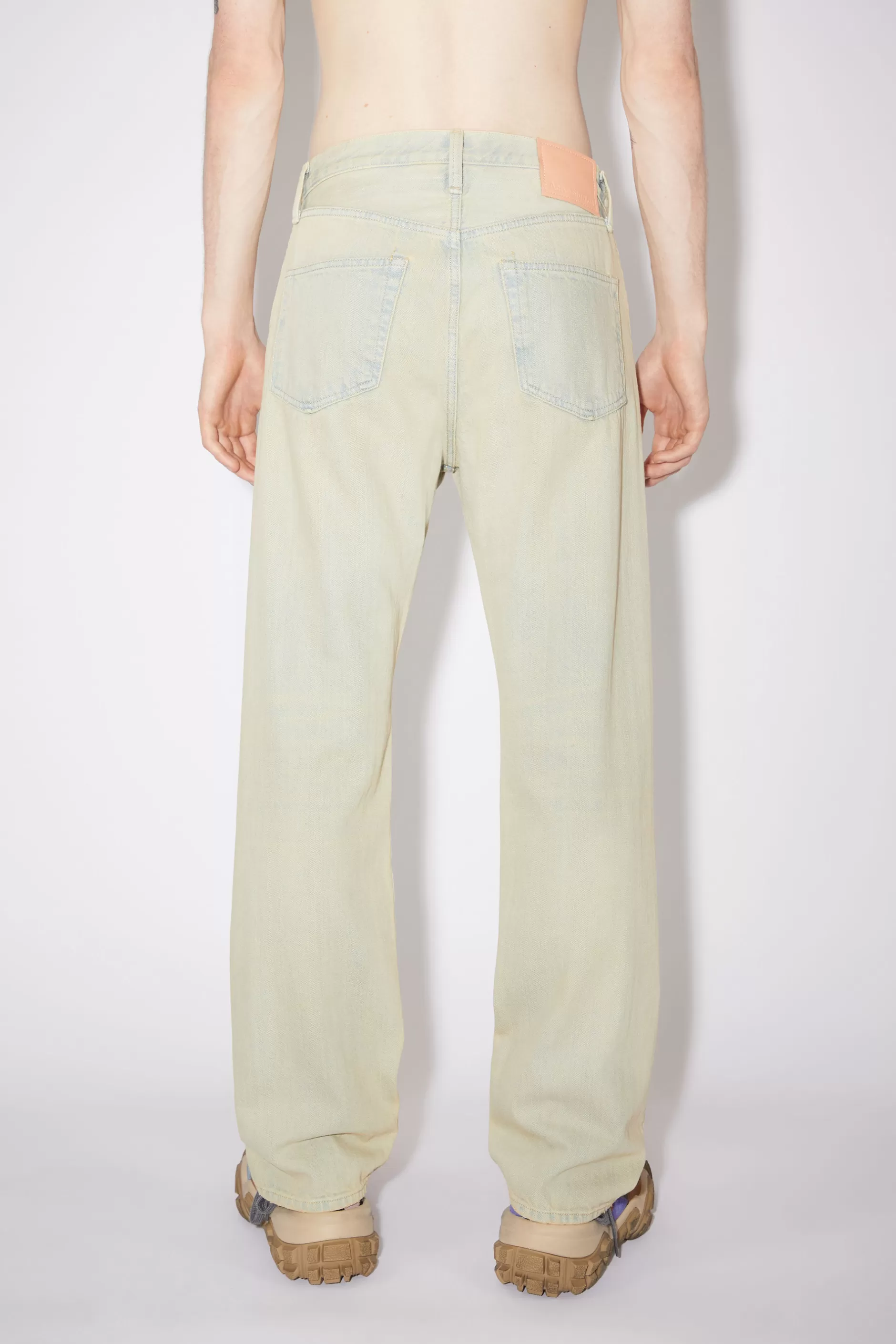 Acne Studios Jeans In Lockerer Passform – 2003 Blassgelb/Blassblau Cheap