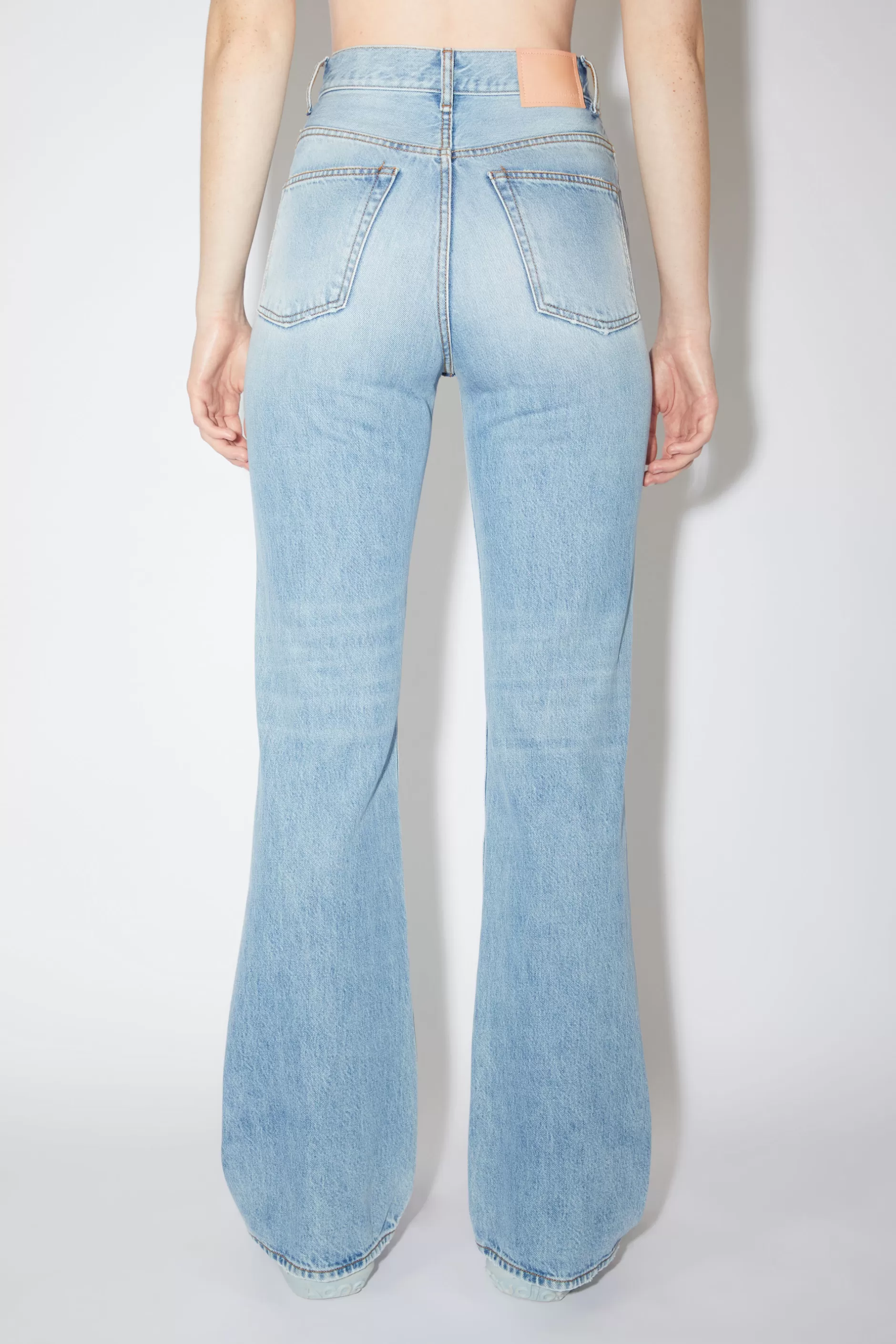 Acne Studios Jeans In Regularer Passform – 1990 Hellblau Shop