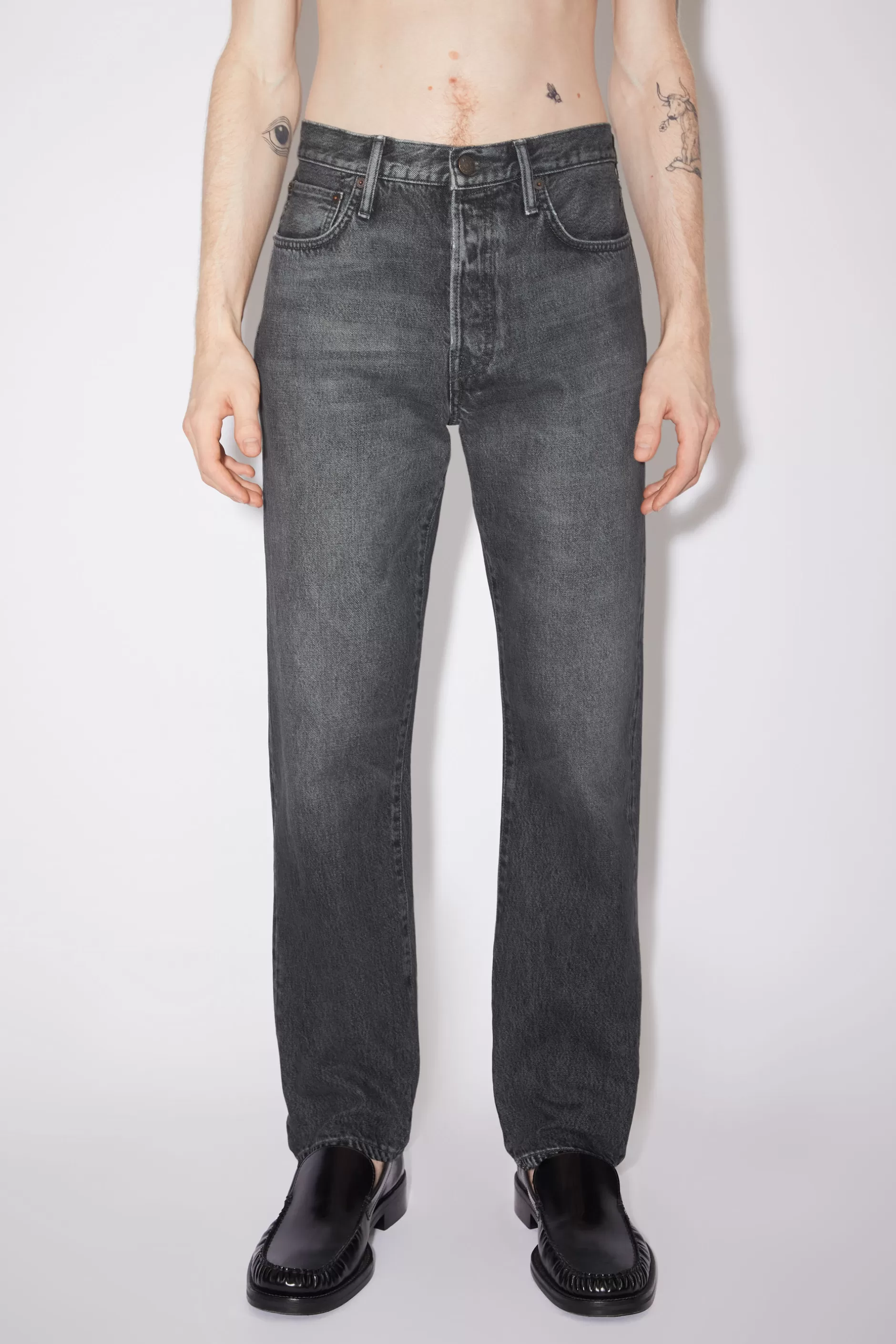 Acne Studios Jeans In Regularer Passform – 1996 Schwarz Cheap