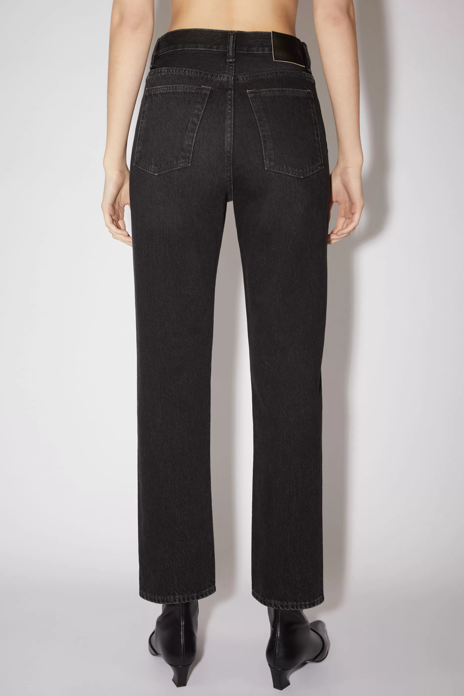 Acne Studios Jeans In Regularer Passform – Mece Schwarz Sale