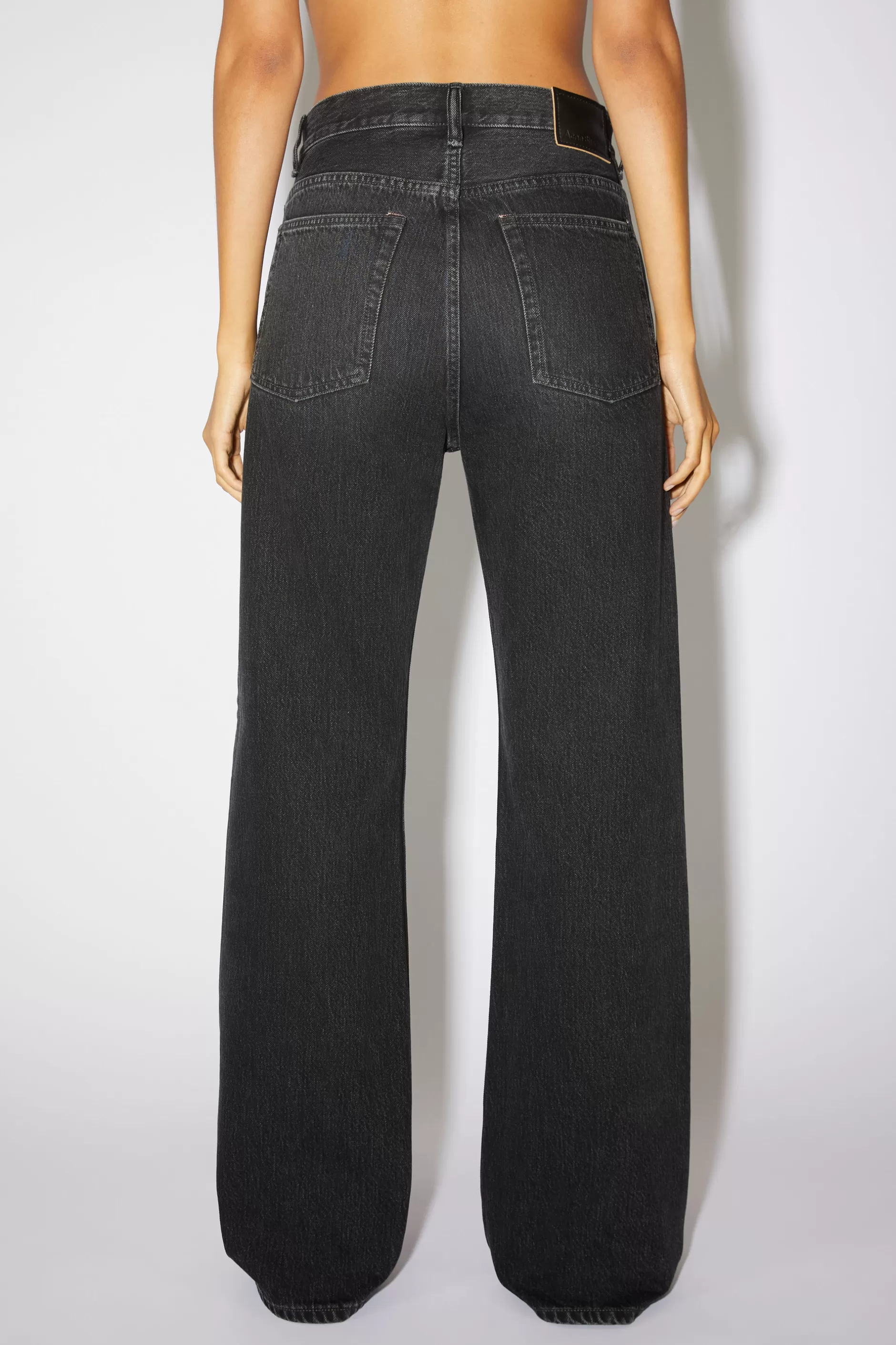 Acne Studios Jeans Mit Lockerer Passform - 2021 Schwarz Outlet