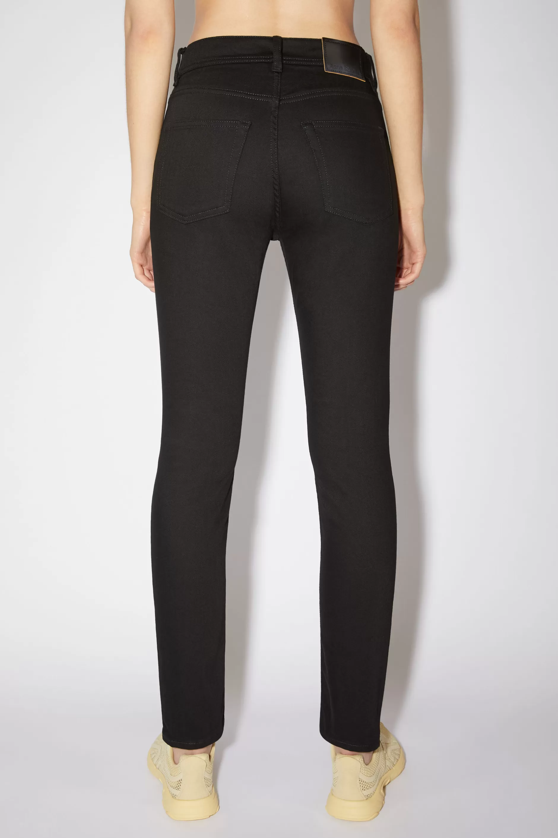 Acne Studios Jeans Mit Schmal Zulaufendem Bein Schwarz/Schwarz Store