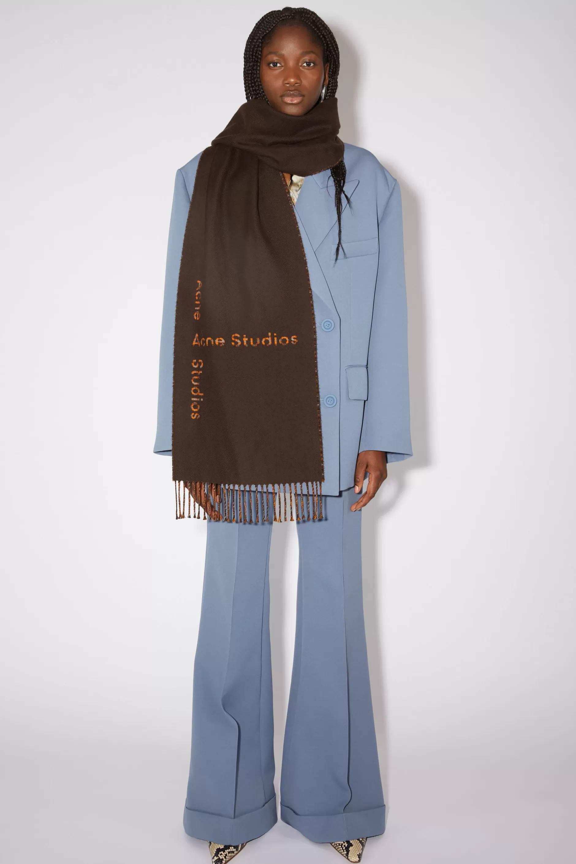 Acne Studios Karierter Wollschal Mit Logo Schokoladenbraun Hot