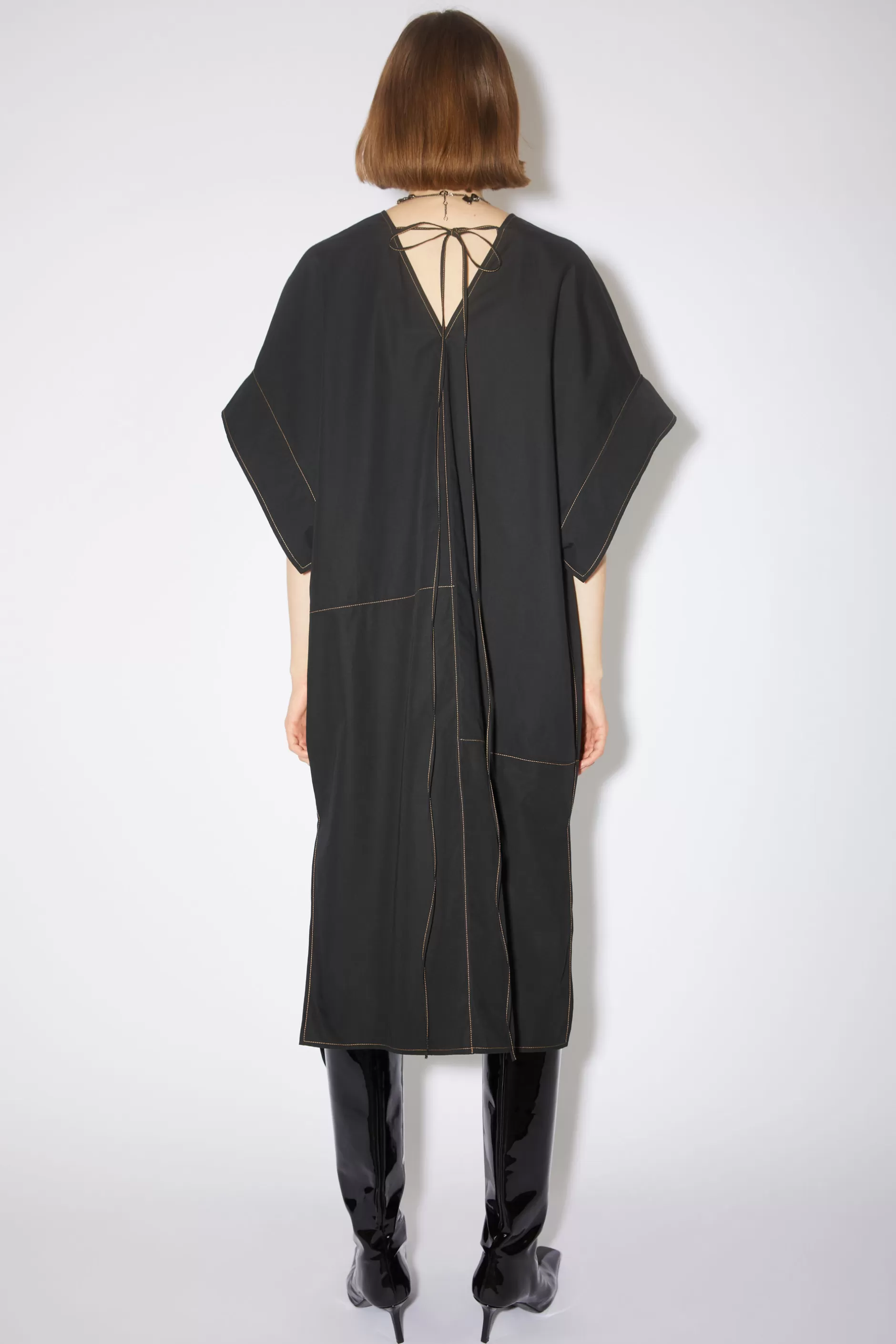 Acne Studios Kleid Mit Kurzen Armeln Schwarz Shop