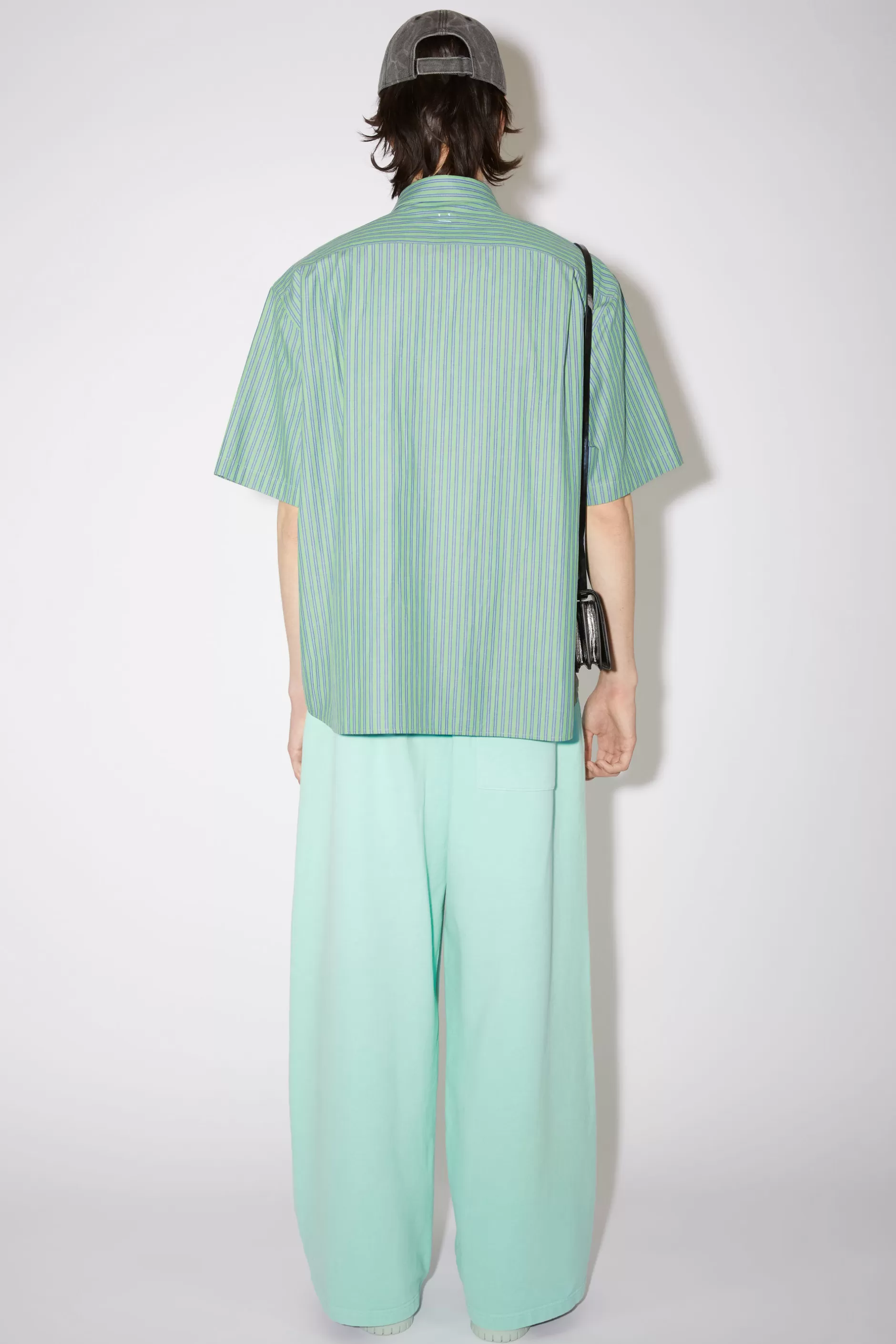 Acne Studios Kurzarmliges Hemd Jadegrun/Blau Clearance