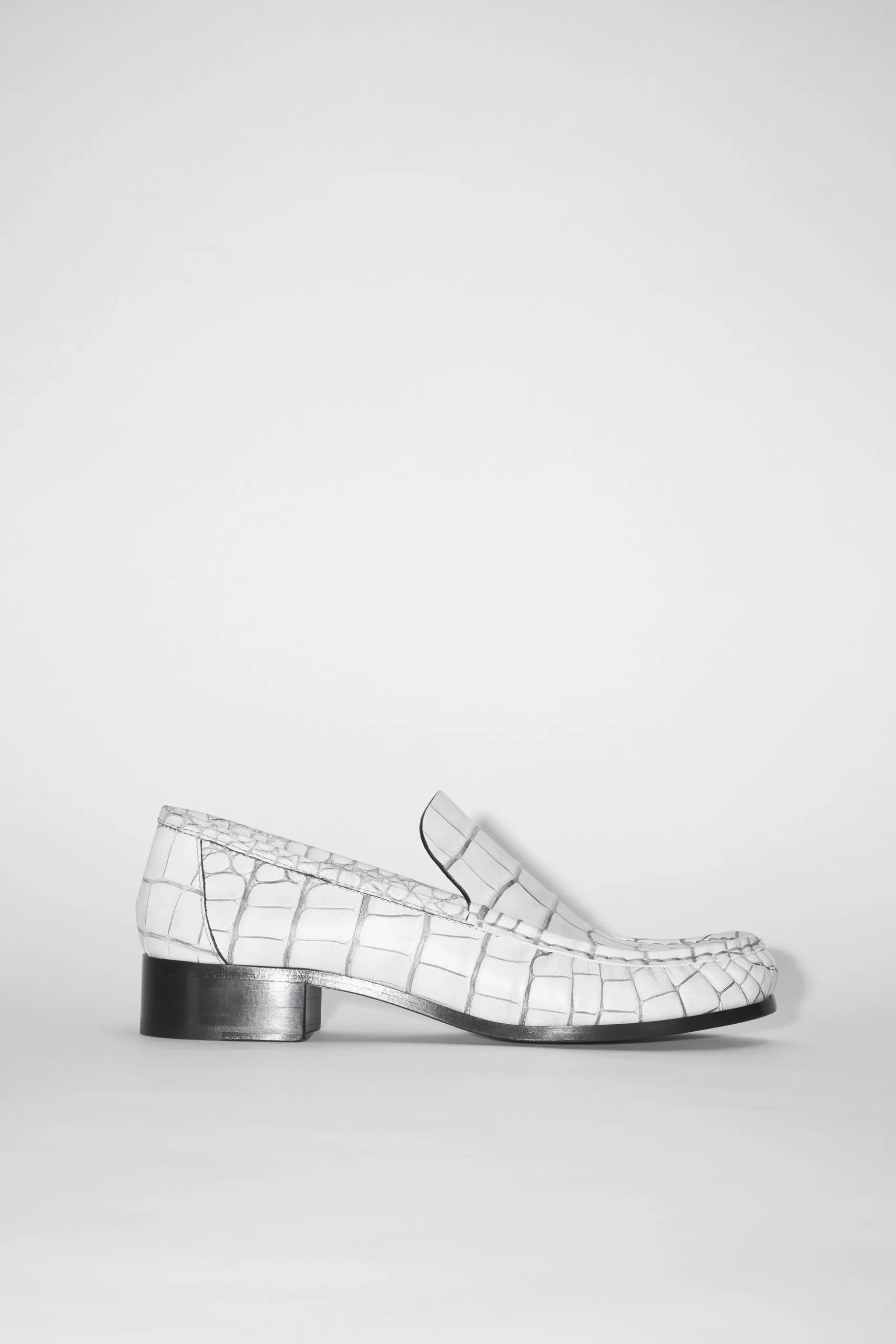 Acne Studios Loafer Aus Leder Naturweis Best