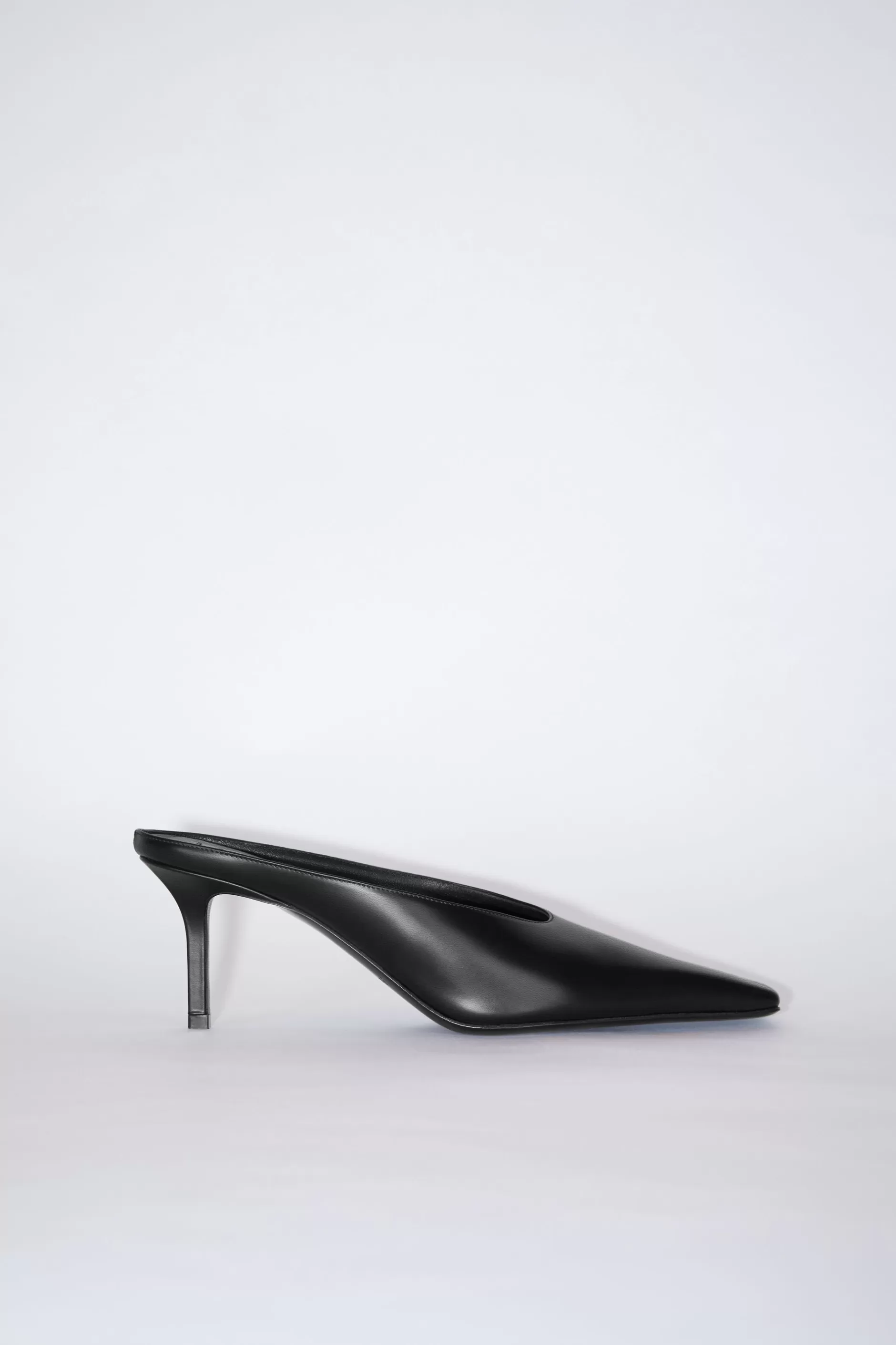 Acne Studios Mules Aus Leder Mit Absatz Schwarz Clearance