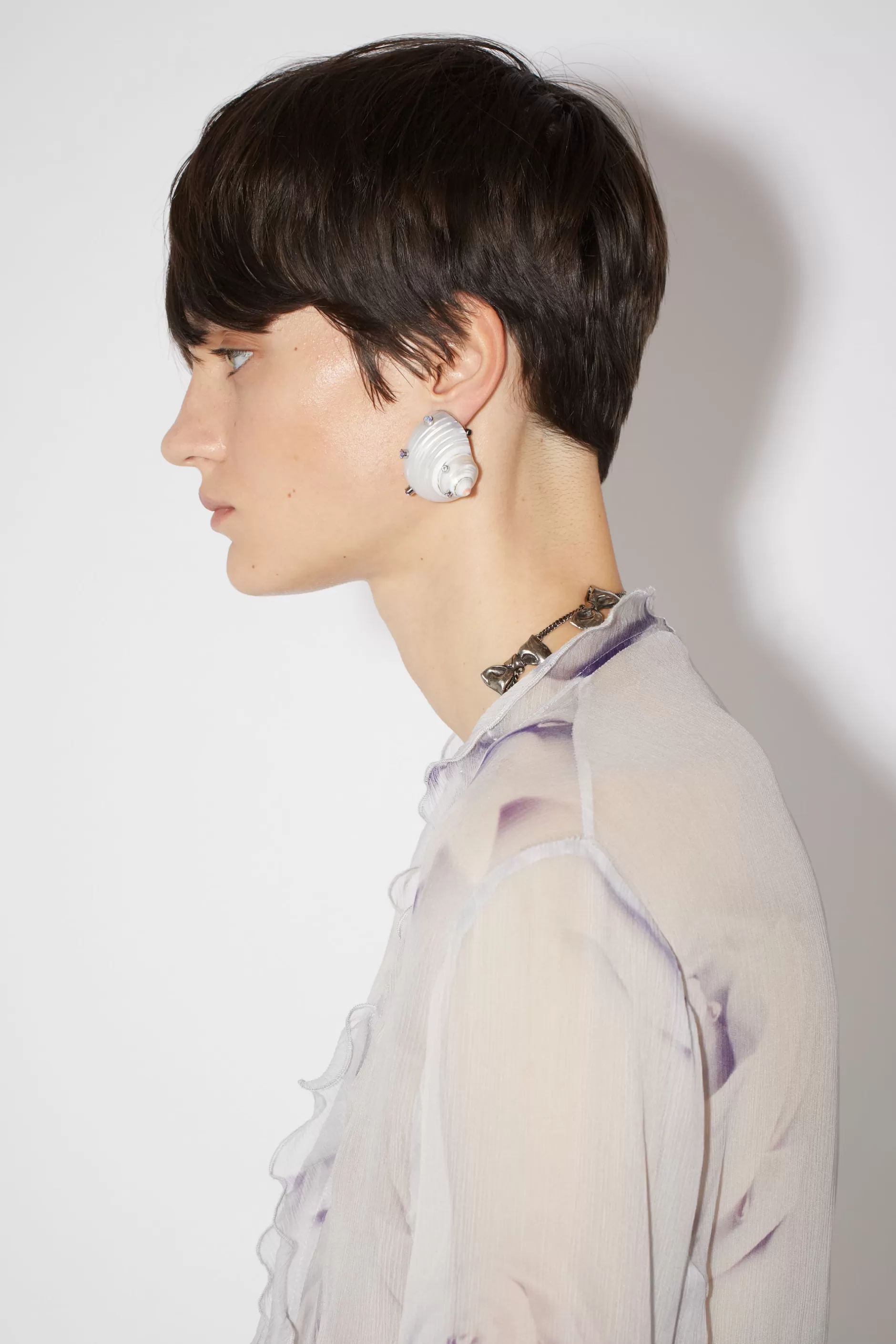 Acne Studios Muschel-Ohrring Transparent Cheap