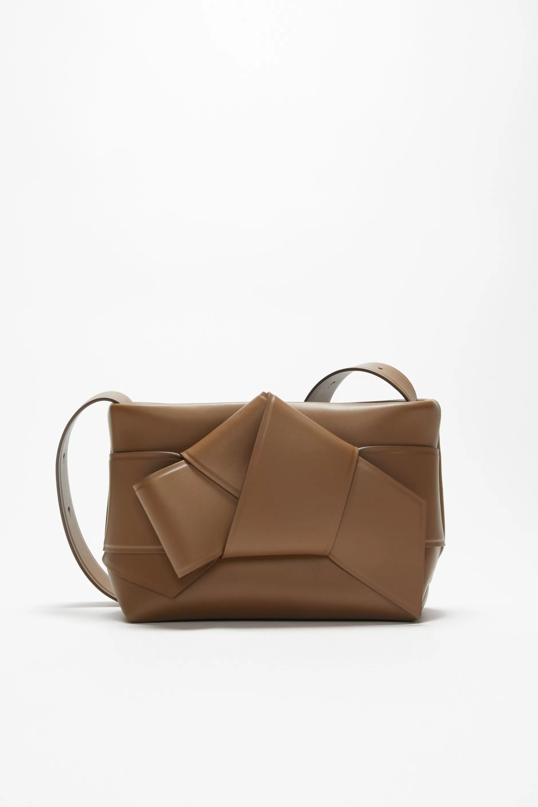 Acne Studios Musubi Schultertasche Camelbraun Online