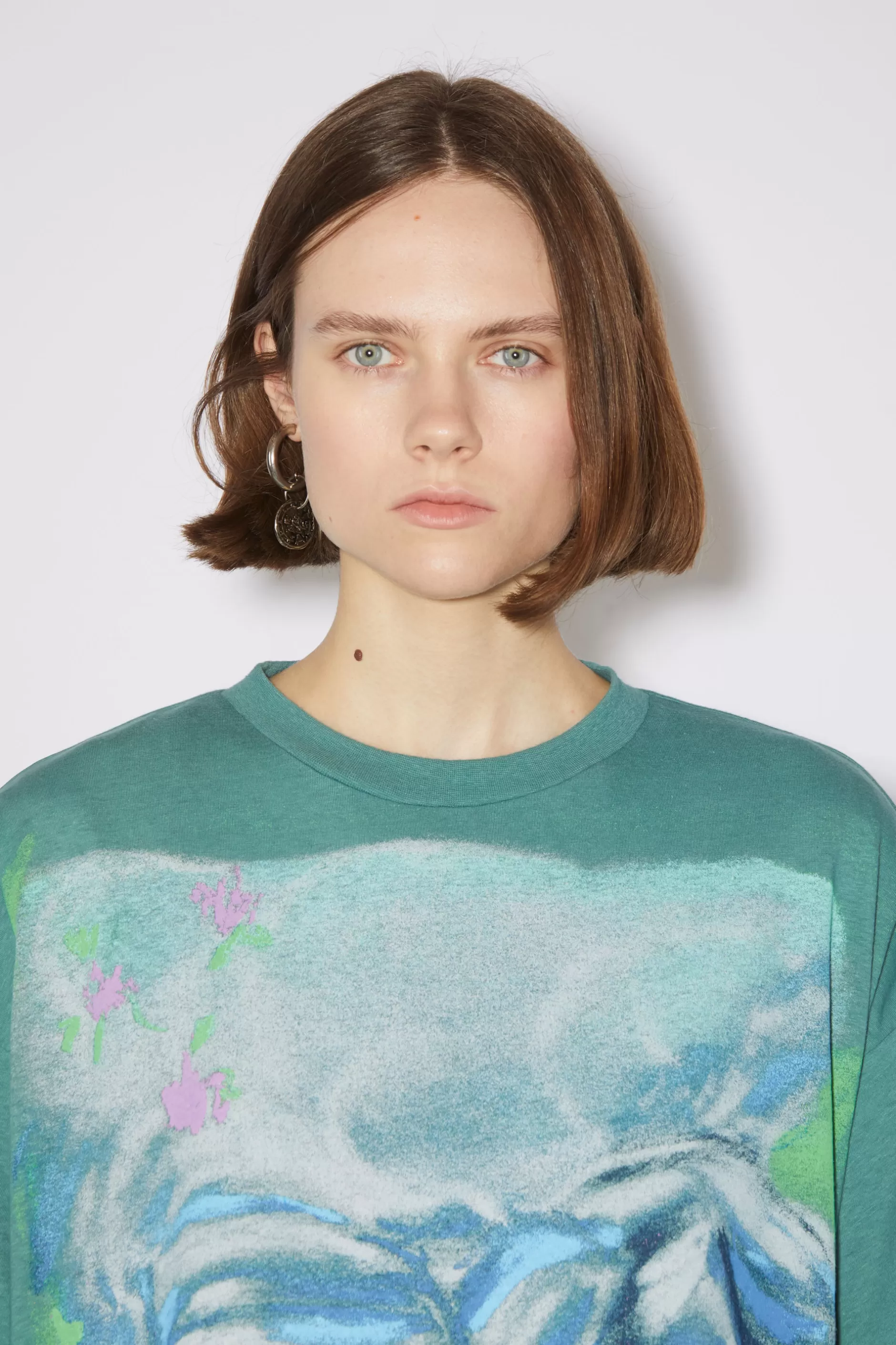 Acne Studios Ohrring Mit Munzanhanger Antiksilber Best