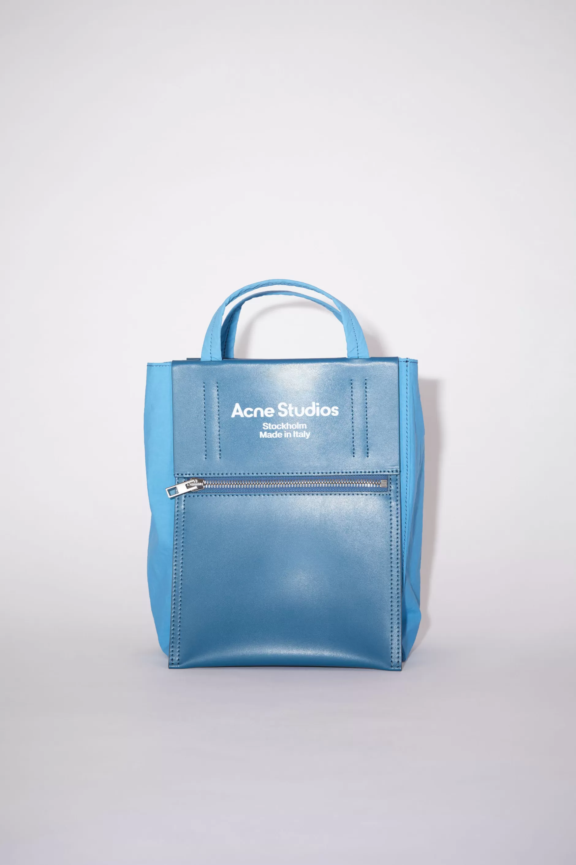 Acne Studios Papierahnliche Tote Aus Nylon Puderblau/Blau Store