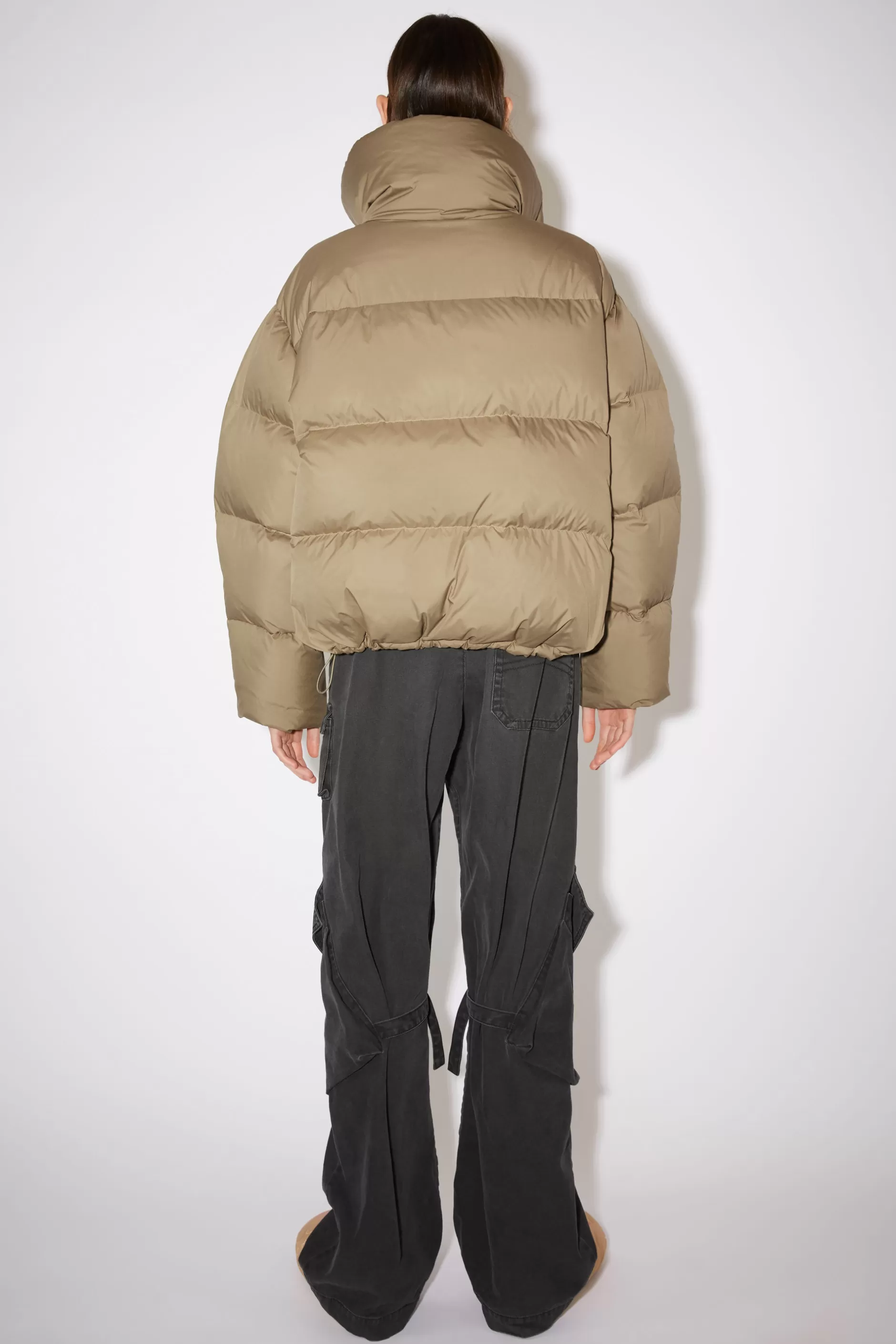 Acne Studios Pufferjacke Mit Daunen Jagergrun Hot