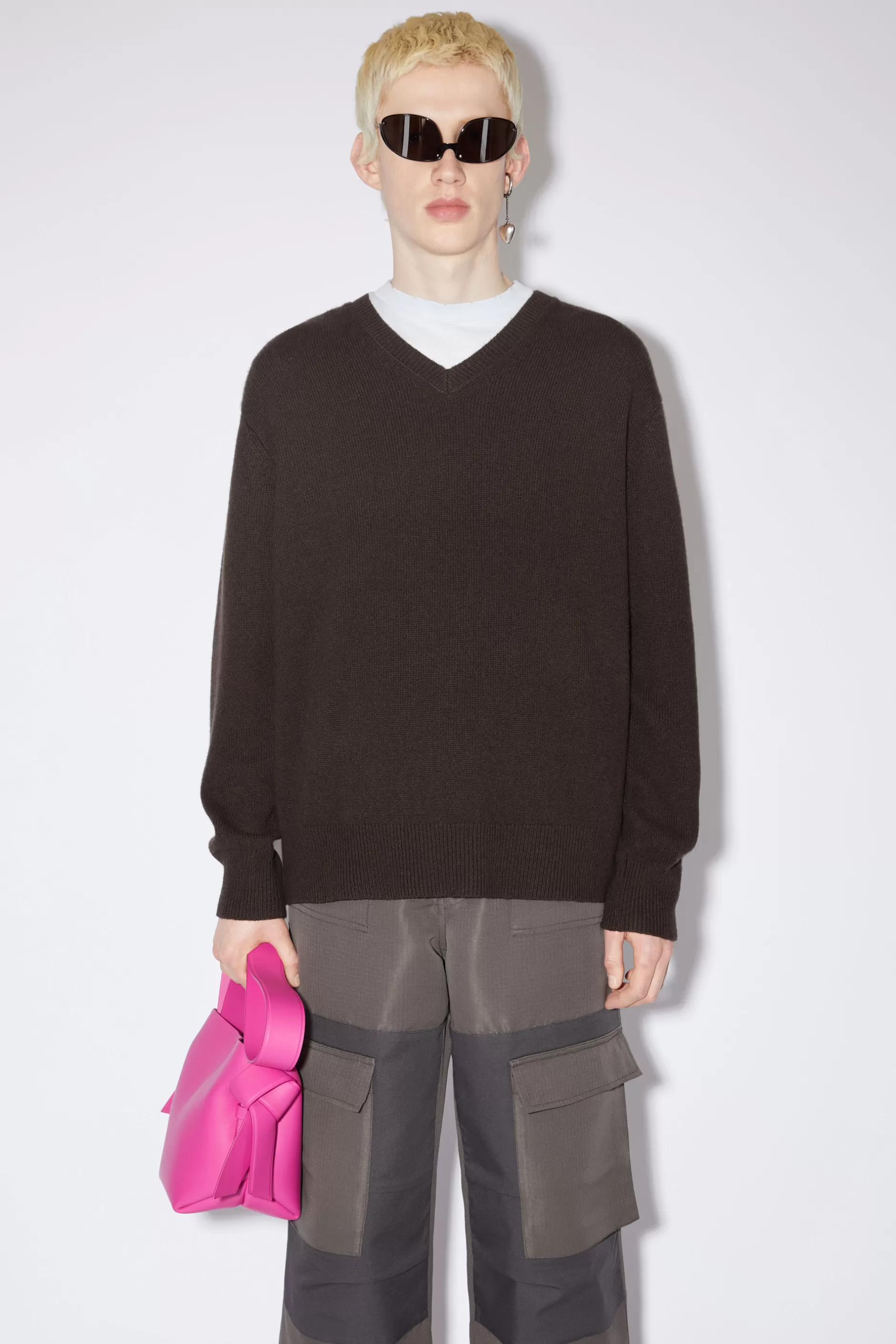 Acne Studios Pullover Aus Wolle Und Cashmere Mit V-Ausschnitt Kaffeebraun Shop